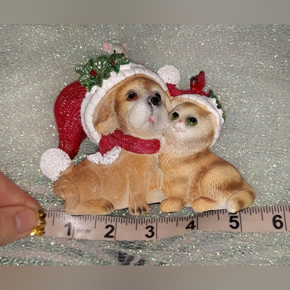Dog, Cat, Mouse, Cardinal Figurine from Plaste Christmas Decoration Statue - Picture 7 of 7